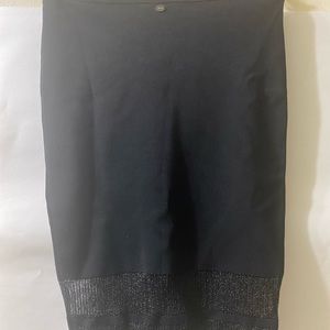 Black dress skirt in great condition.